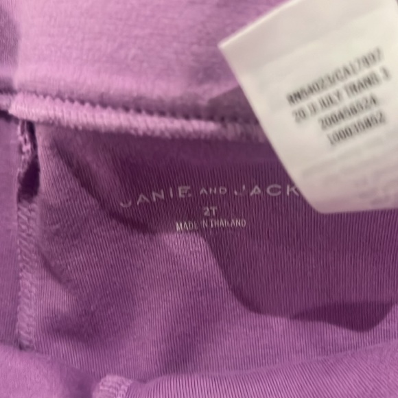 Gently Worn Janie & Jack Sz 2T lavender leggings with gold ankle cuff accents - Picture 3 of 4